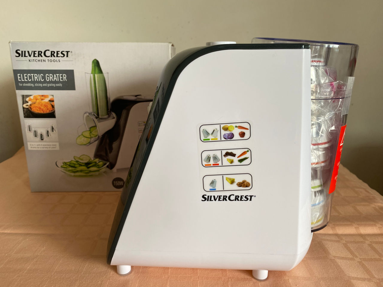 Răzătoare electrică nouă pentru fructe si legume foto 0
