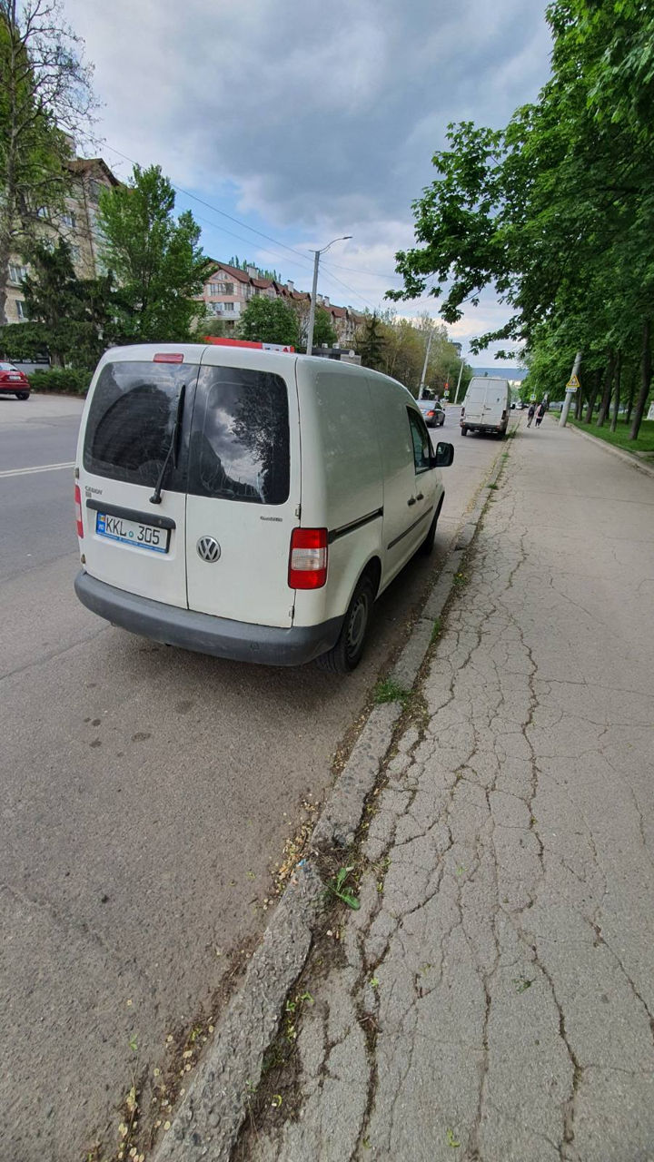 Volkswagen Caddy foto 1