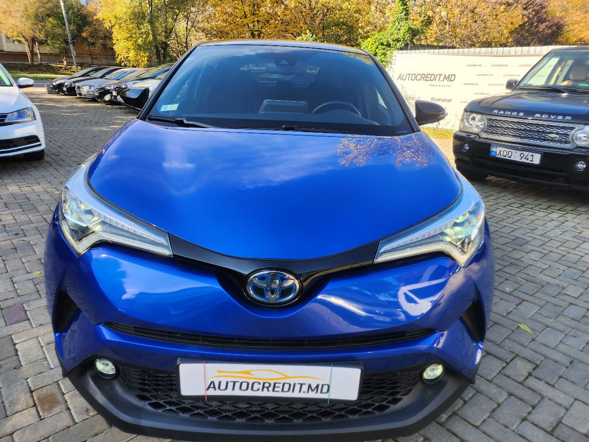 Toyota C-HR foto 12