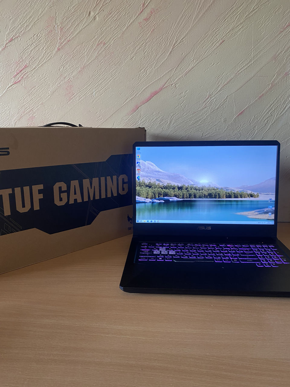 ASUS TUF Gaming (Ryzen 7 3750H / Ram 16Gb DDR4 / 512Gb SSD NVMe / GeForce  GTX 1650 /17.3