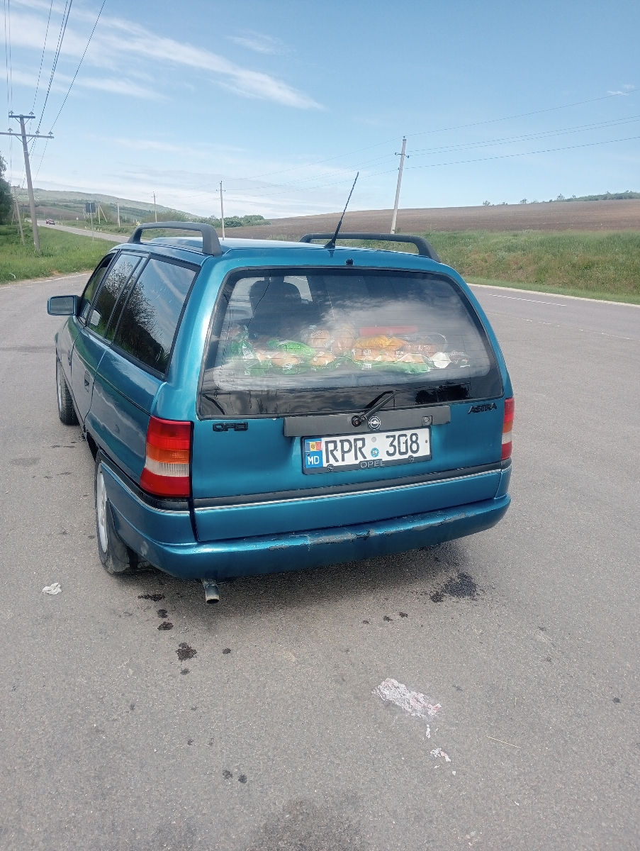 Opel Astra foto 6