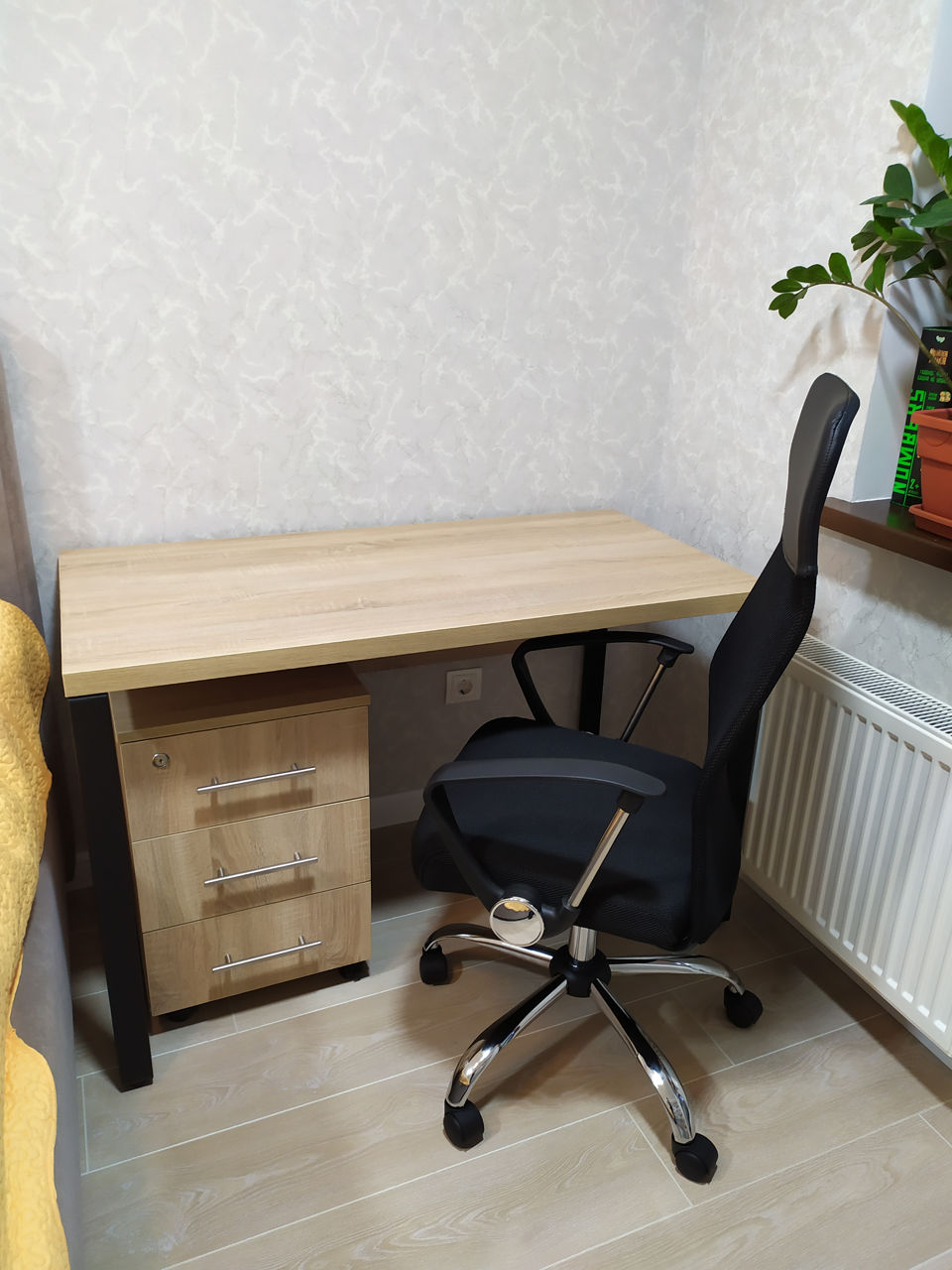 Mobila birou de calitate, mese si scaune, fotolii si dulapuri (in credit si rate) Livrare! foto 4