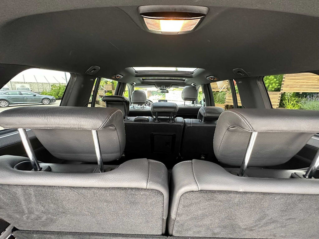 Mercedes GLS  - Masini in chirie MD / Chirie Auto Chisinau foto 5