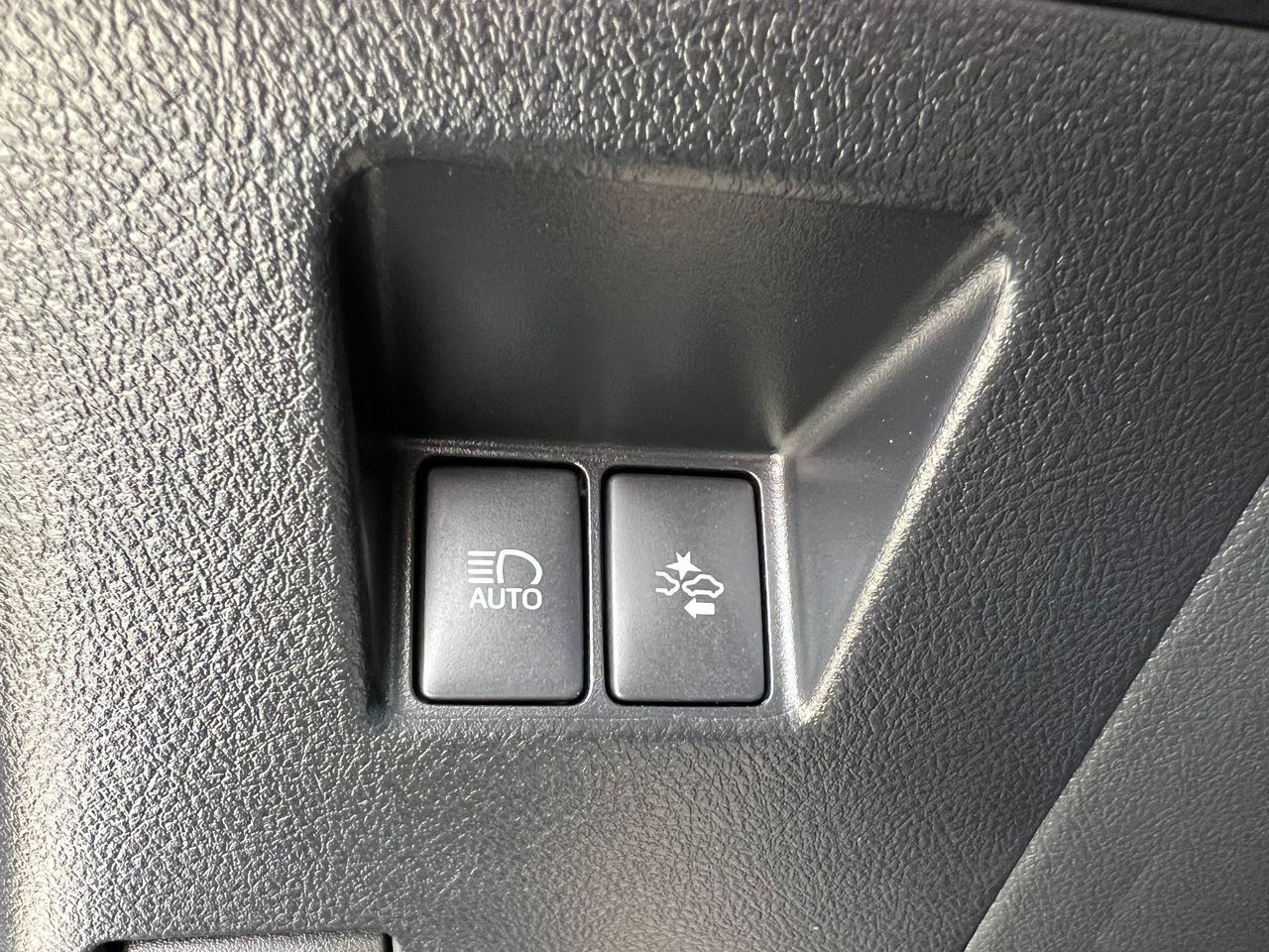 Toyota Yaris foto 17