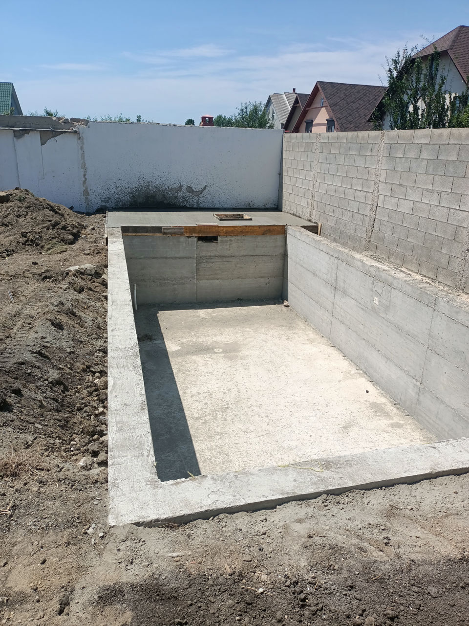 Construim piscine foto 4