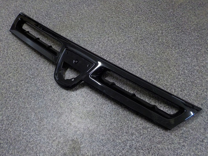 Grila radiator Dacia Duster 620789130R фото 0
