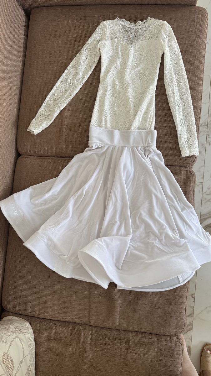 Costume pentru dansuri de gala foto 4