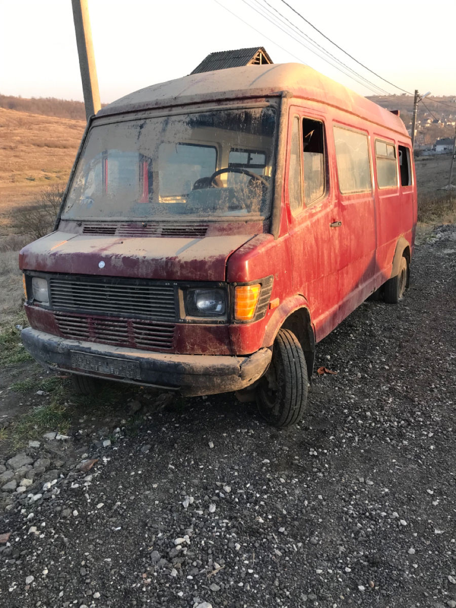 Mercedes 410 310 фото 0