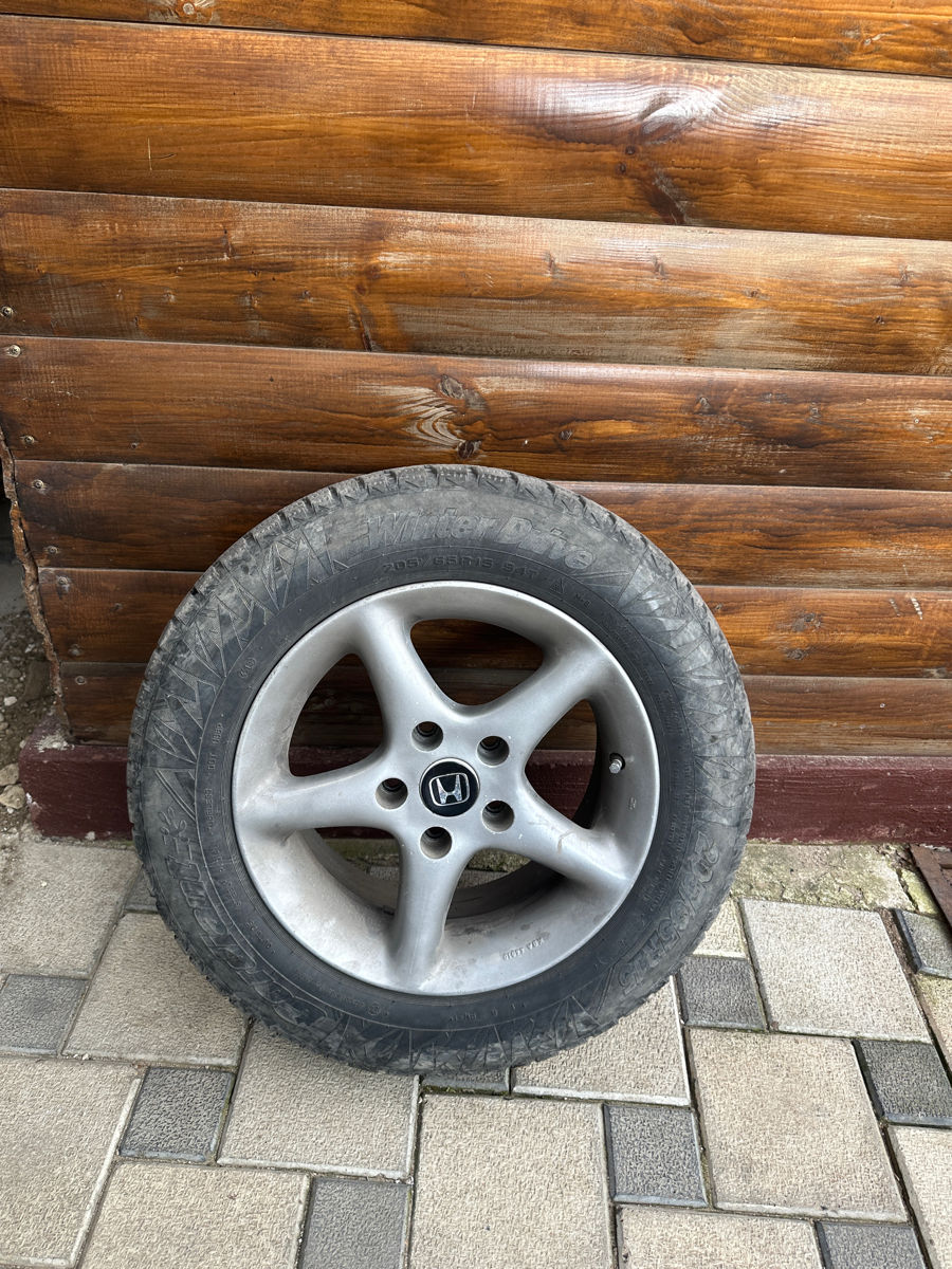 205/65 r15 foto 0