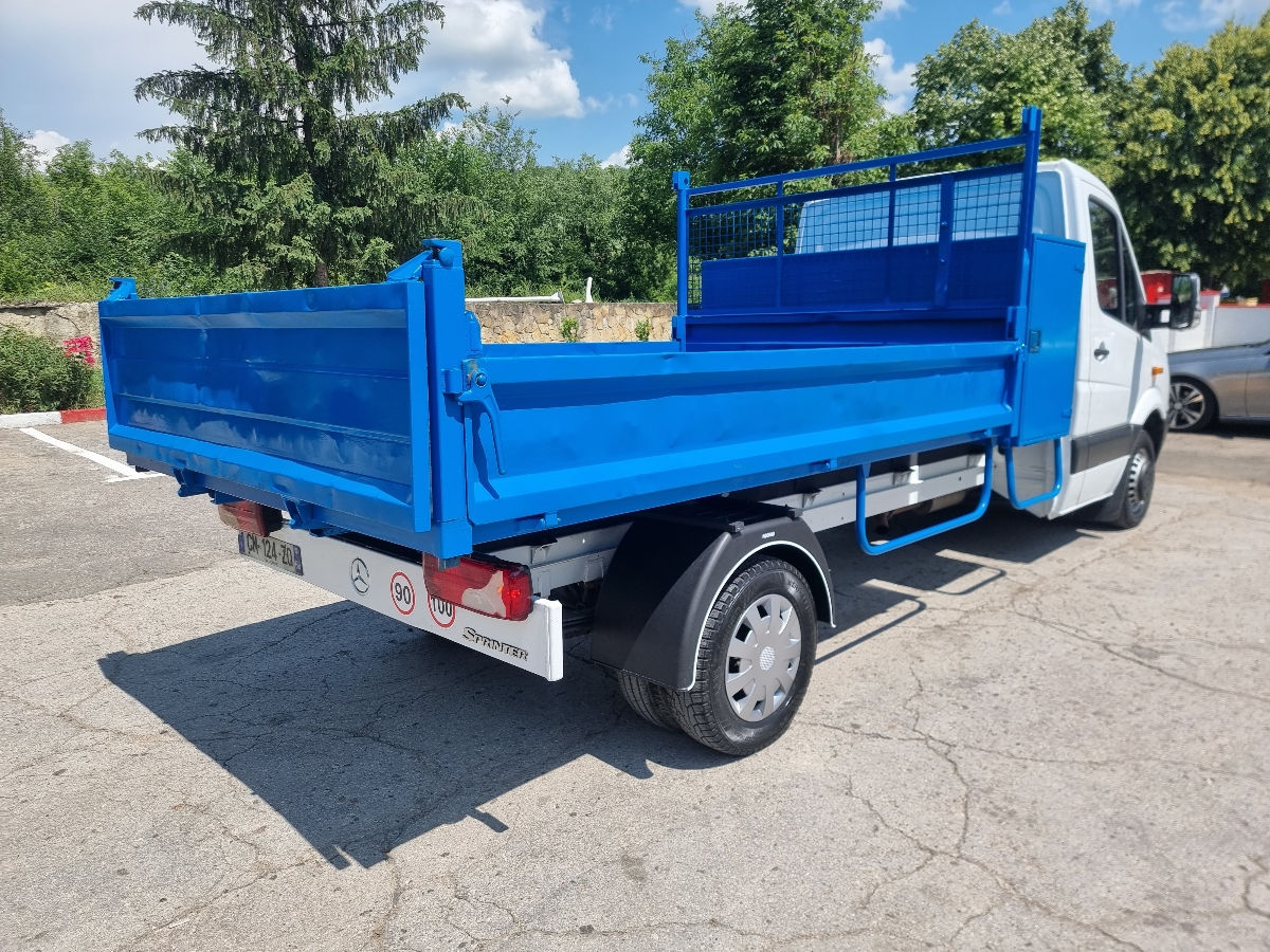 Mercedes delfin 516 cu TVA foto 3