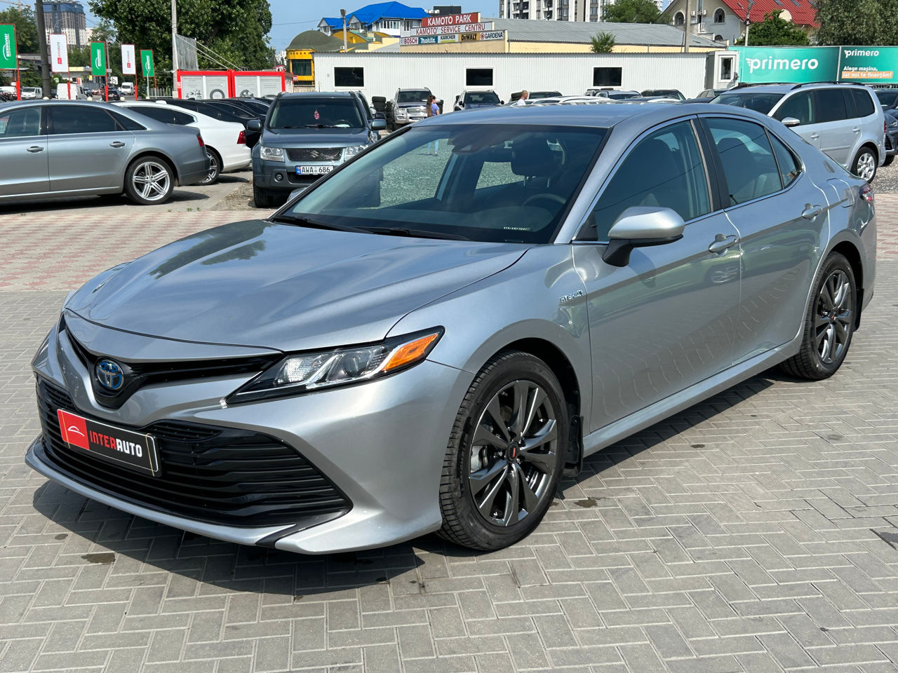 Toyota Camry foto 0