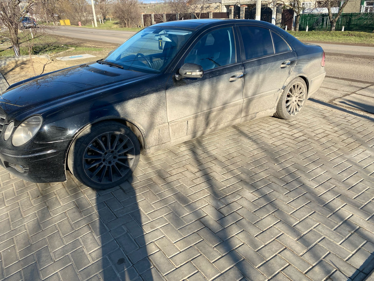 Mercedes w211 foto 2