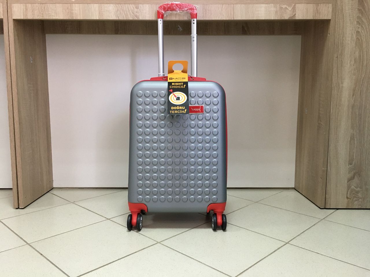 Чемоданы для ручной клади, доставка по всей Молдове быстро и недорого