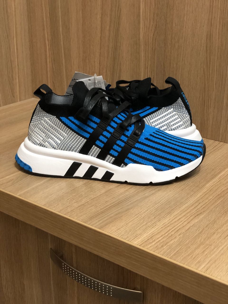 Krasovki Adidas Originali