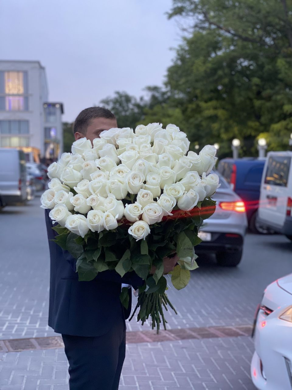 Розы в Молдове. Оптовые цены. Доставка по всей Молдове. фото 2