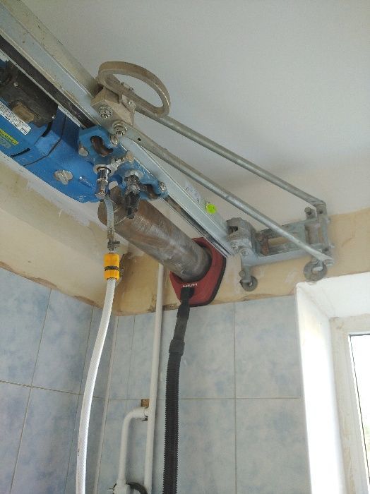 Алмазное сверление отверстий, штробление стен.