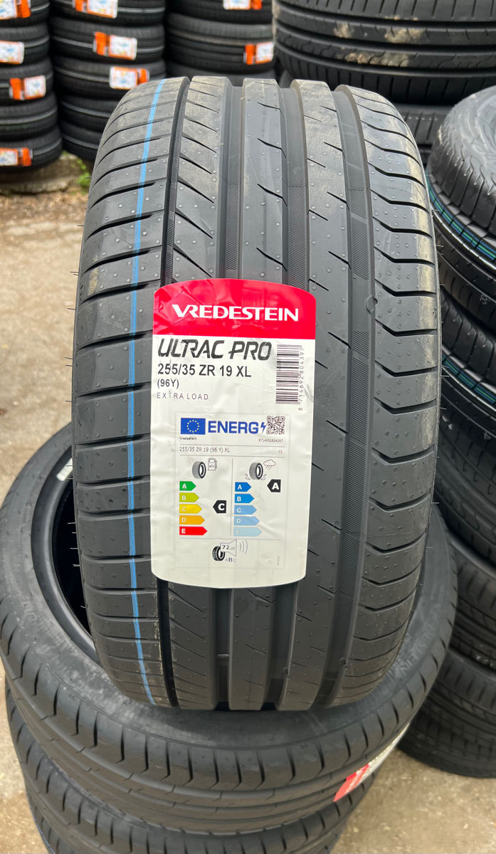 2 шины/ 2 anvelope 255/35 R19 Vredestein Ultrac Pro/ Доставка, livrare toata Moldova foto 0