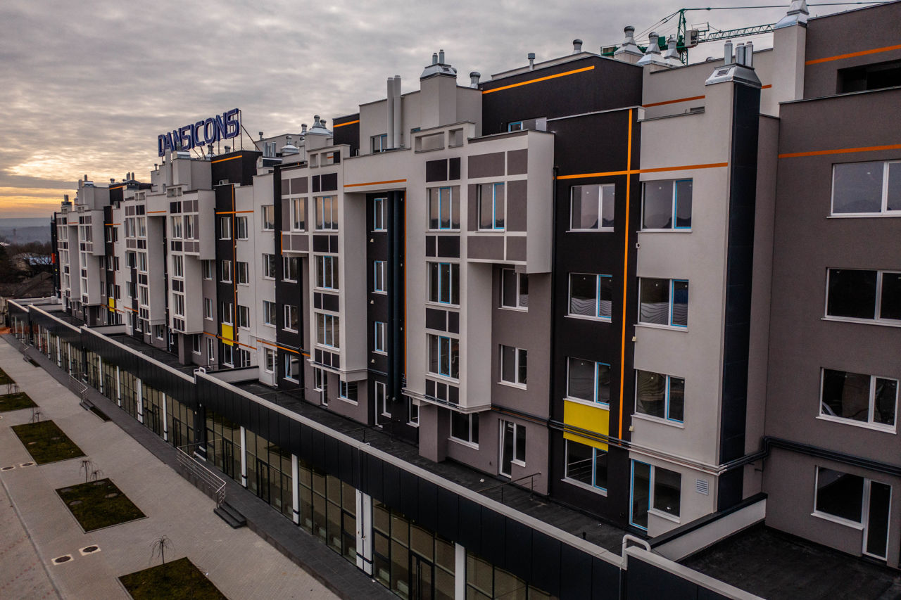 Chirie - Vânzare spații comerciale situate în mun. Orhei , prima linie - str. C. Negruzzi 91 foto 5