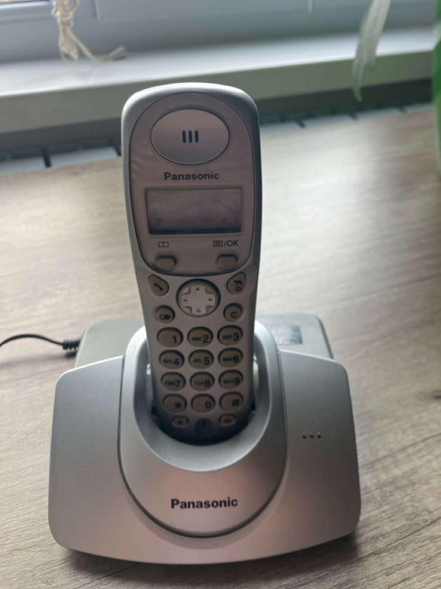 Продаем радиотелефон Panasonic KX-TG1105 foto 0