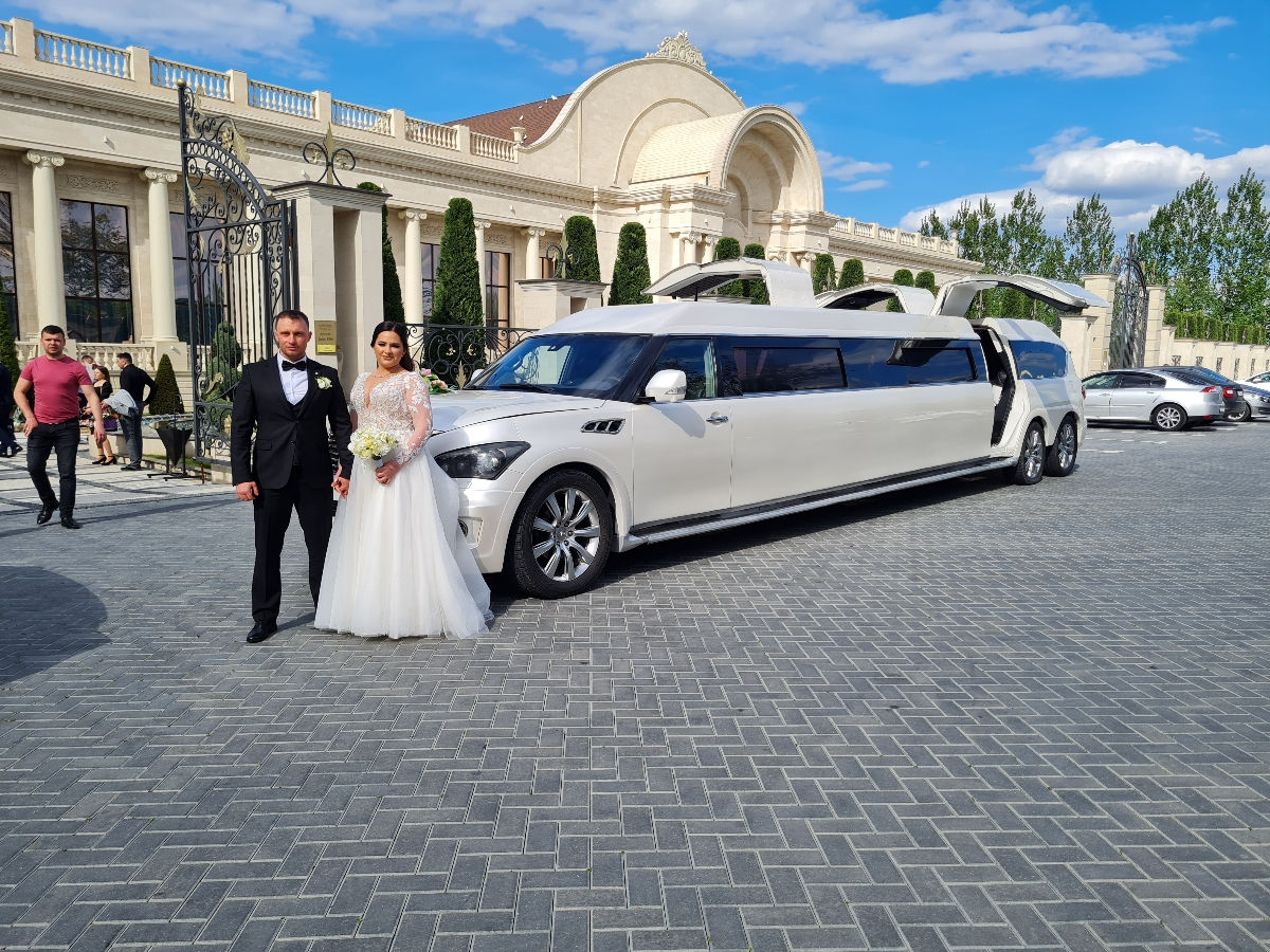 Hummer H2.Limuzine pentru nunta, sarbatori, zi de naștere 50 euro ora foto 8