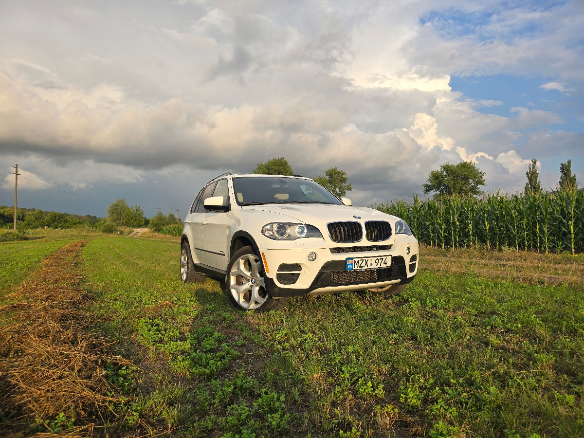 BMW X5 foto 1