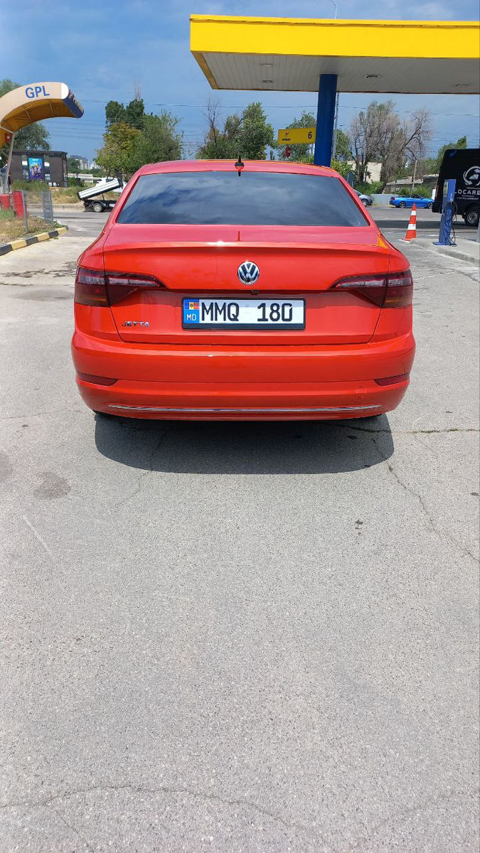 Volkswagen Jetta foto 6