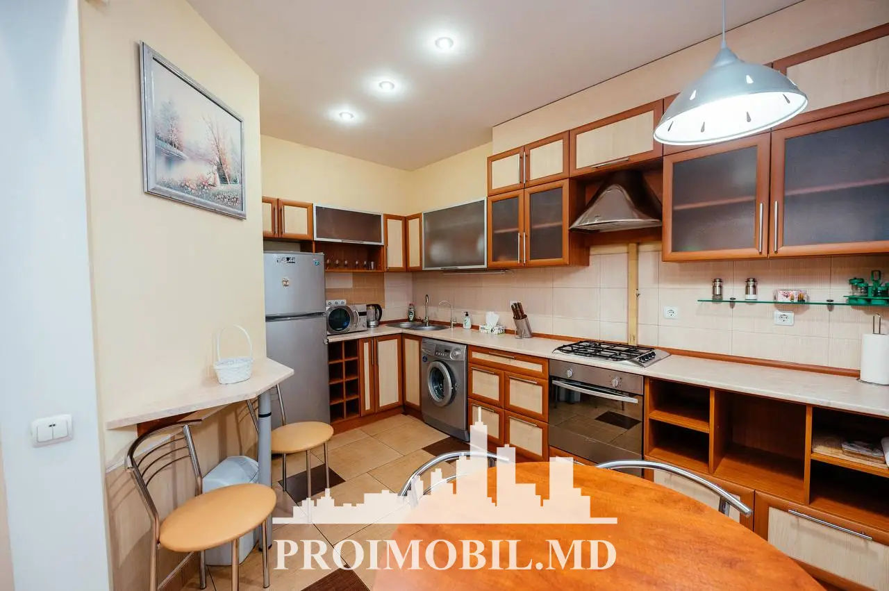 Apartament cu 2 camere, 87 m², Centru, Chișinău foto 2