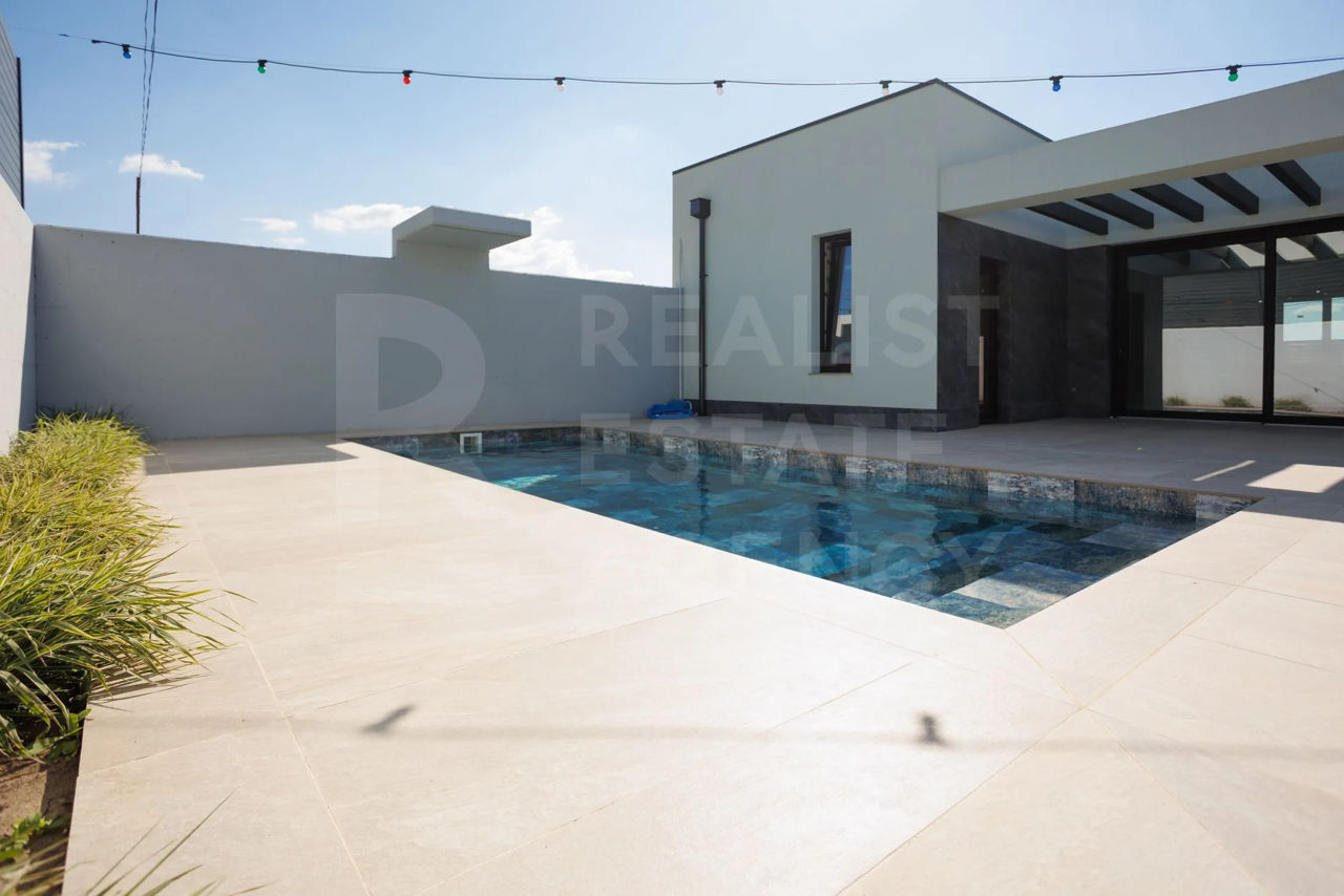 Casă 192 m² pe teren 5 ari