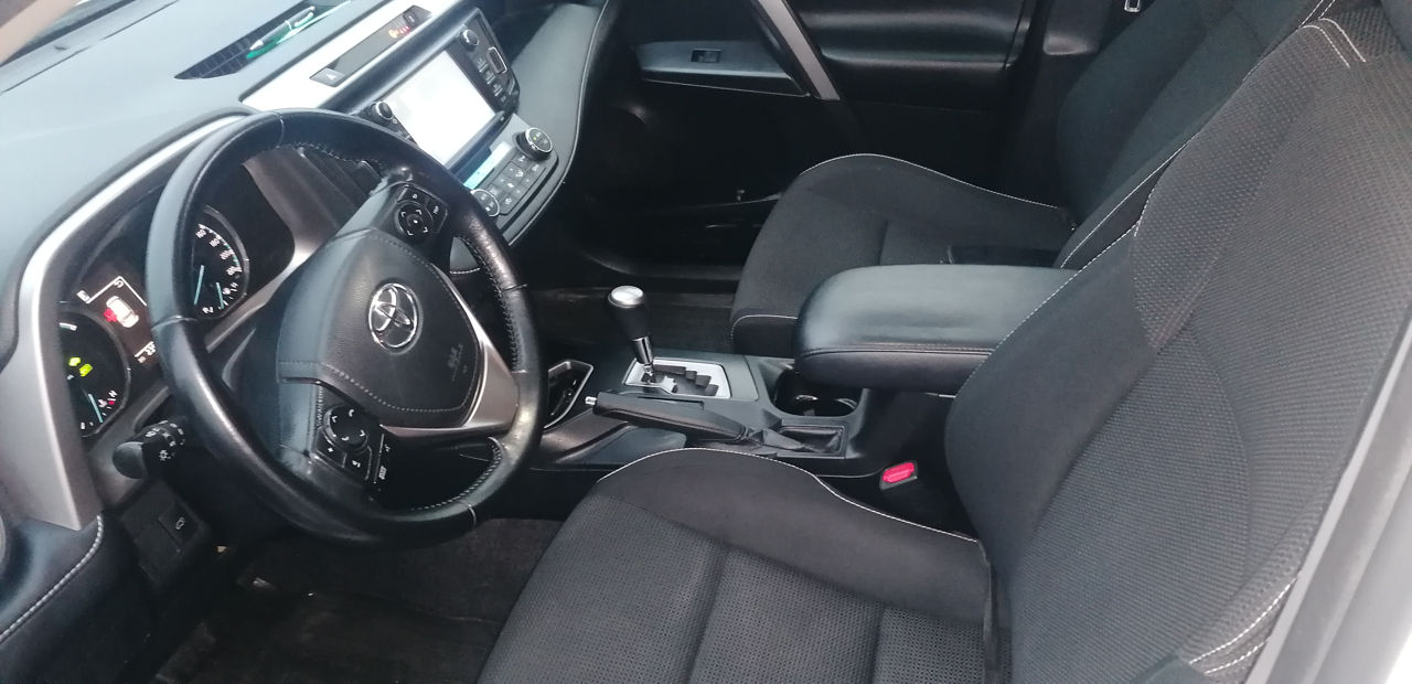 Toyota Rav 4 foto 6