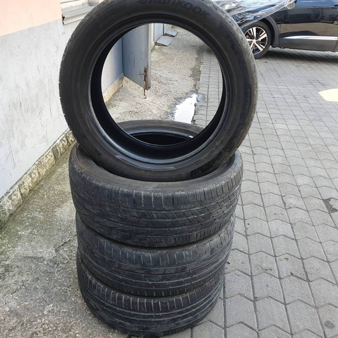 Cauciucurile sunt inportate din Germania foto 4