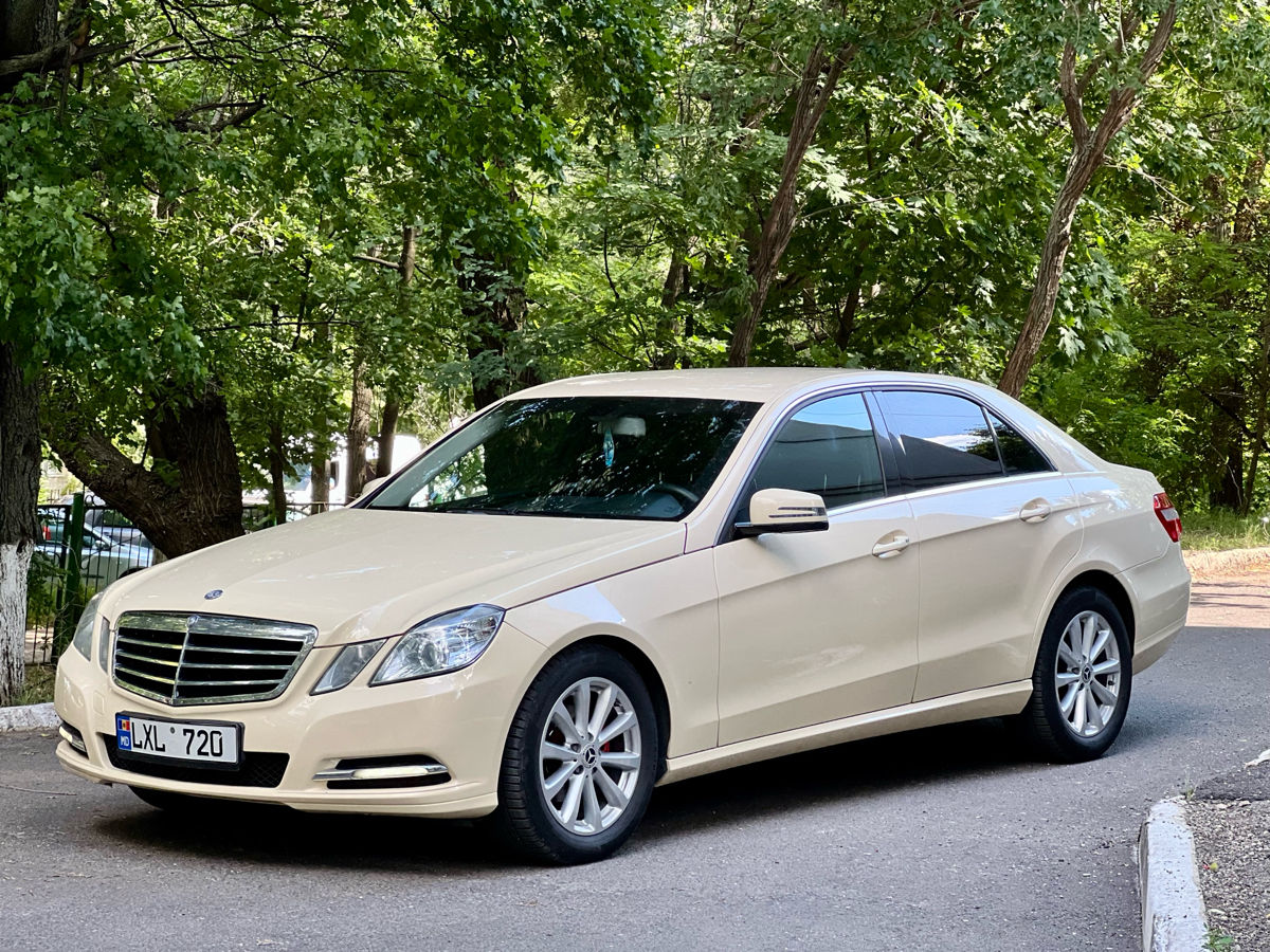 Mercedes E-Class foto 1