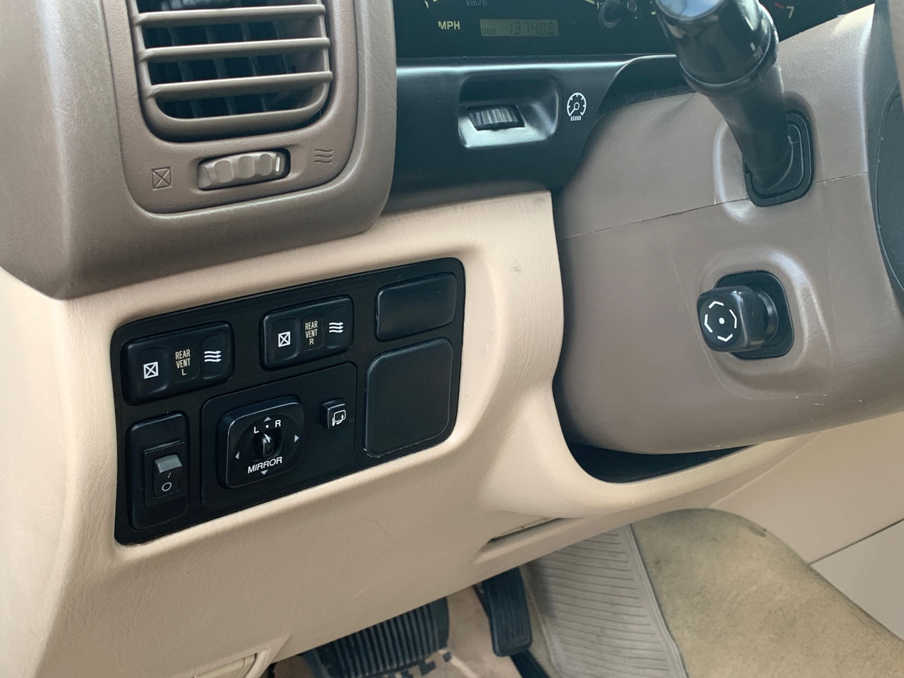 Lexus LX Series foto 10