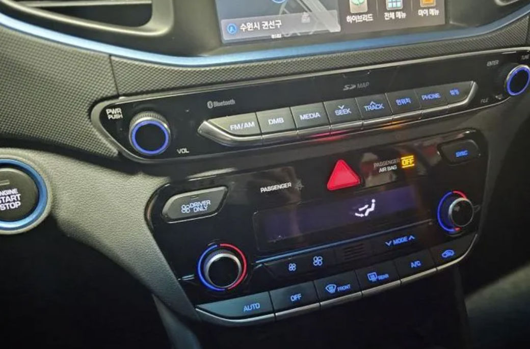 Hyundai IONIQ foto 6
