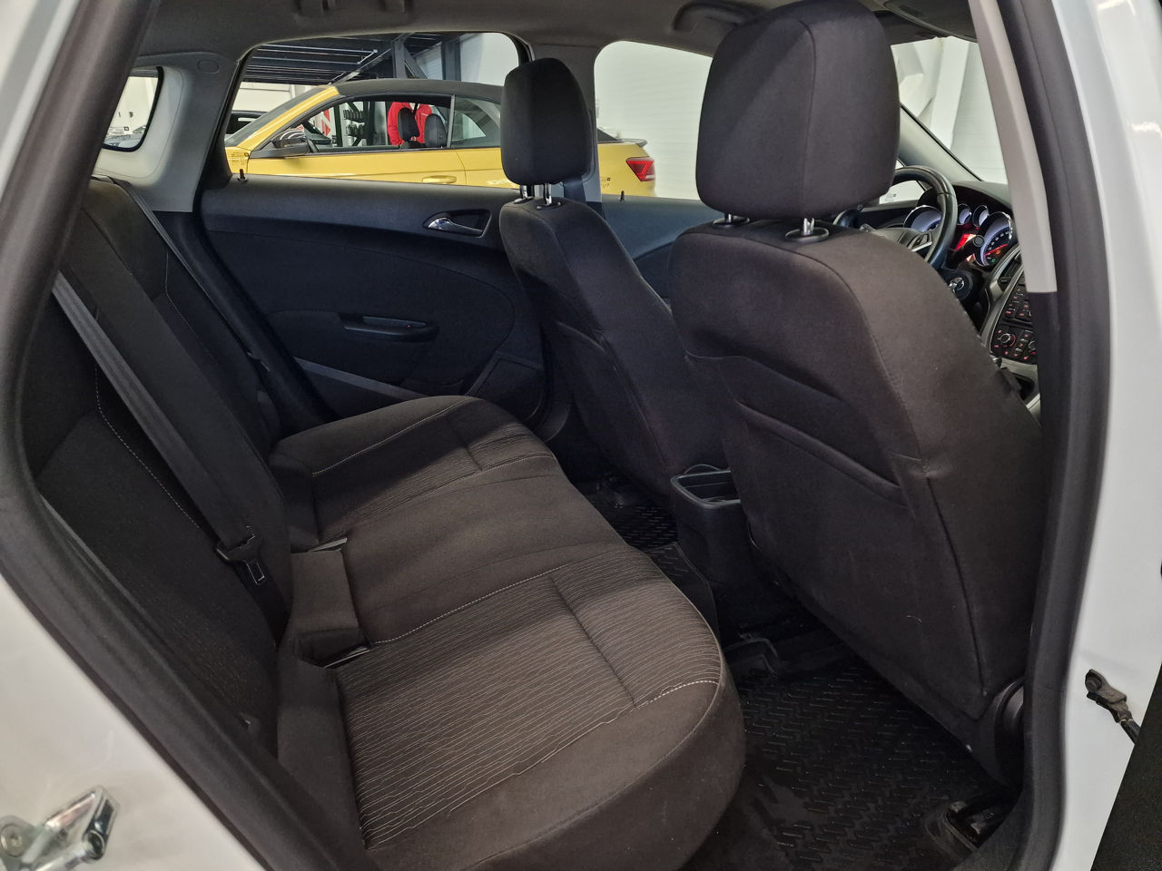 Opel Astra foto 10