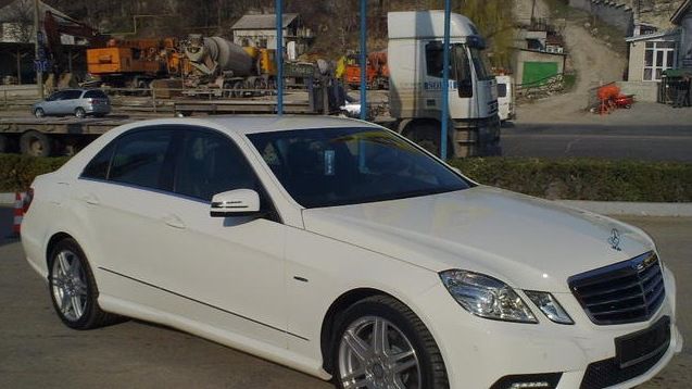 Mercedes E Class foto 6