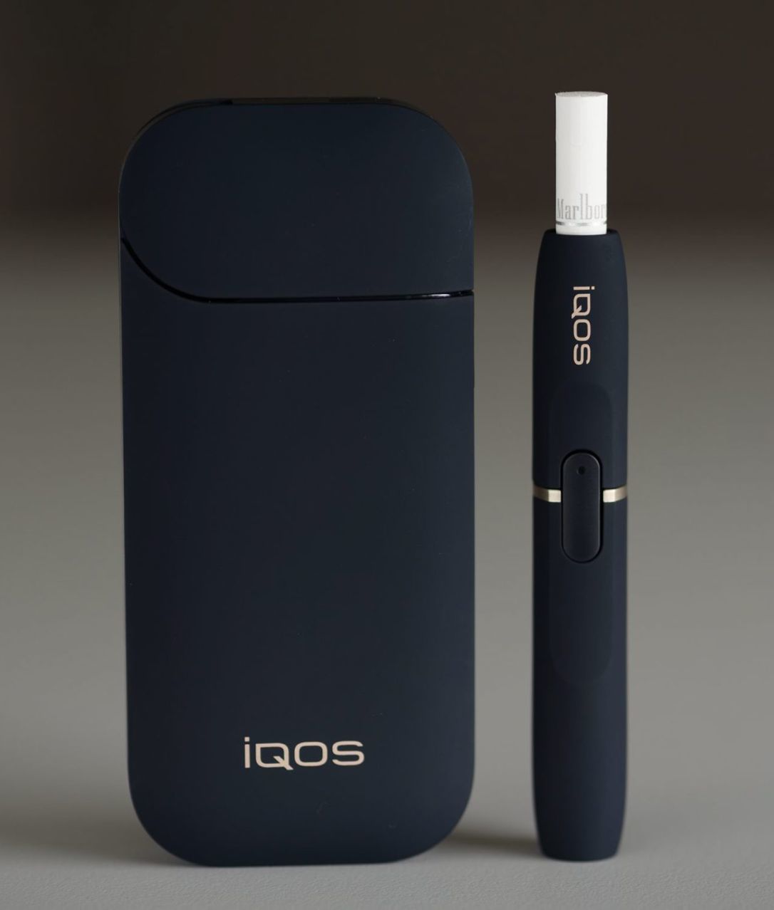 Купить сигареты табак электронные сигареты. Айкос 2.4. Курительный аппарат айкос. Электронная сигарета айкос. Айкос 1.