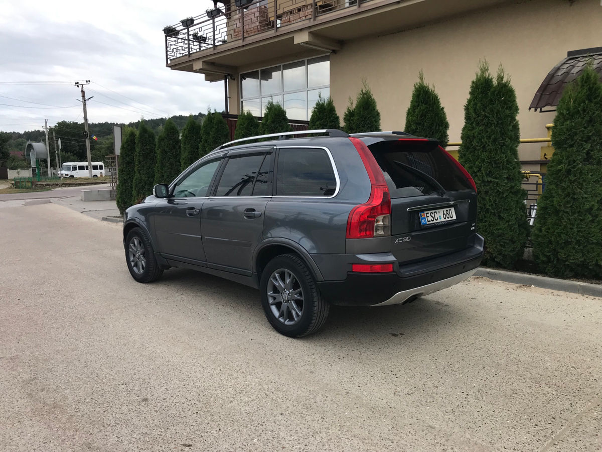 Volvo XC90 foto 2