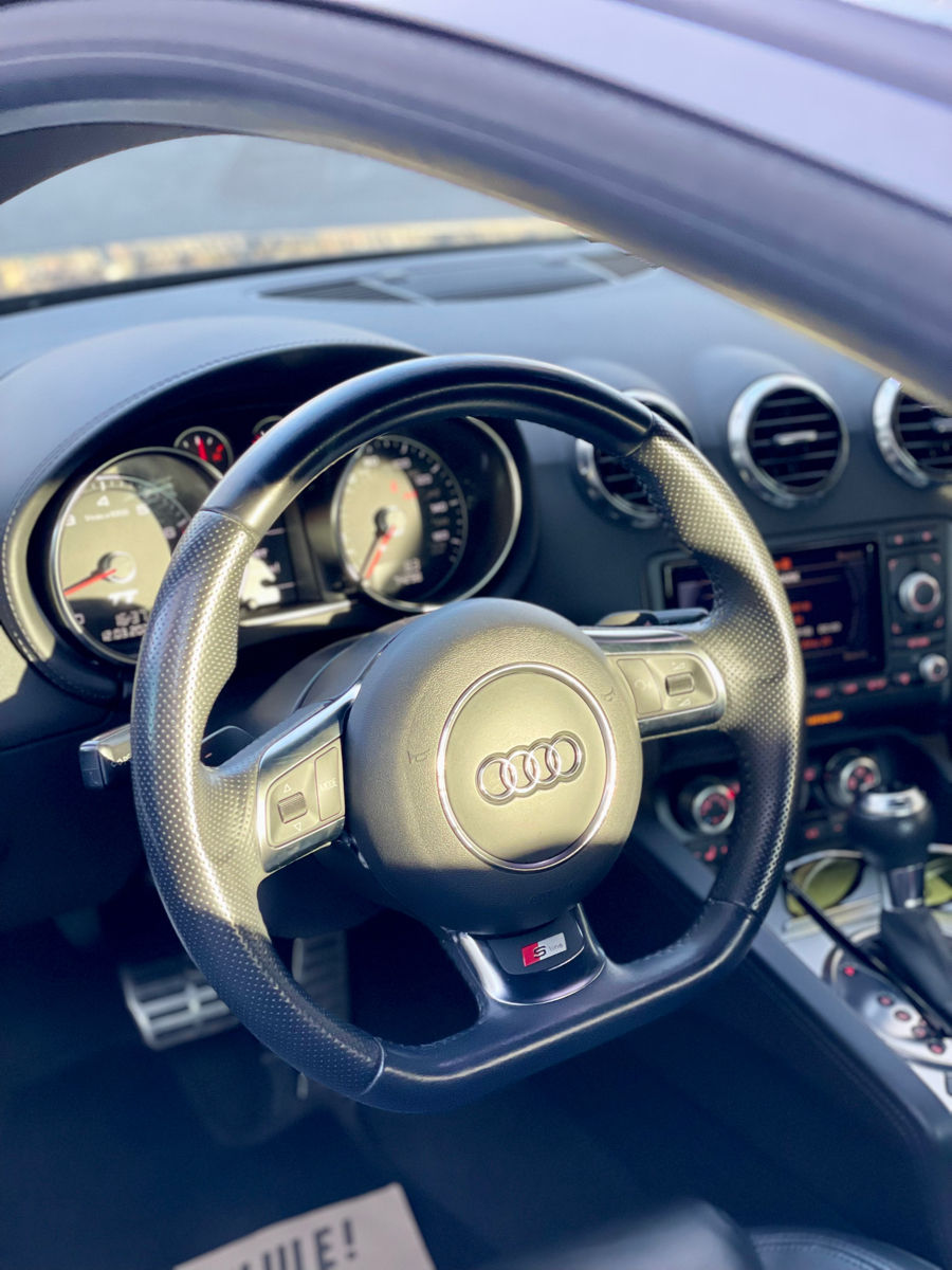 Audi TT foto 6