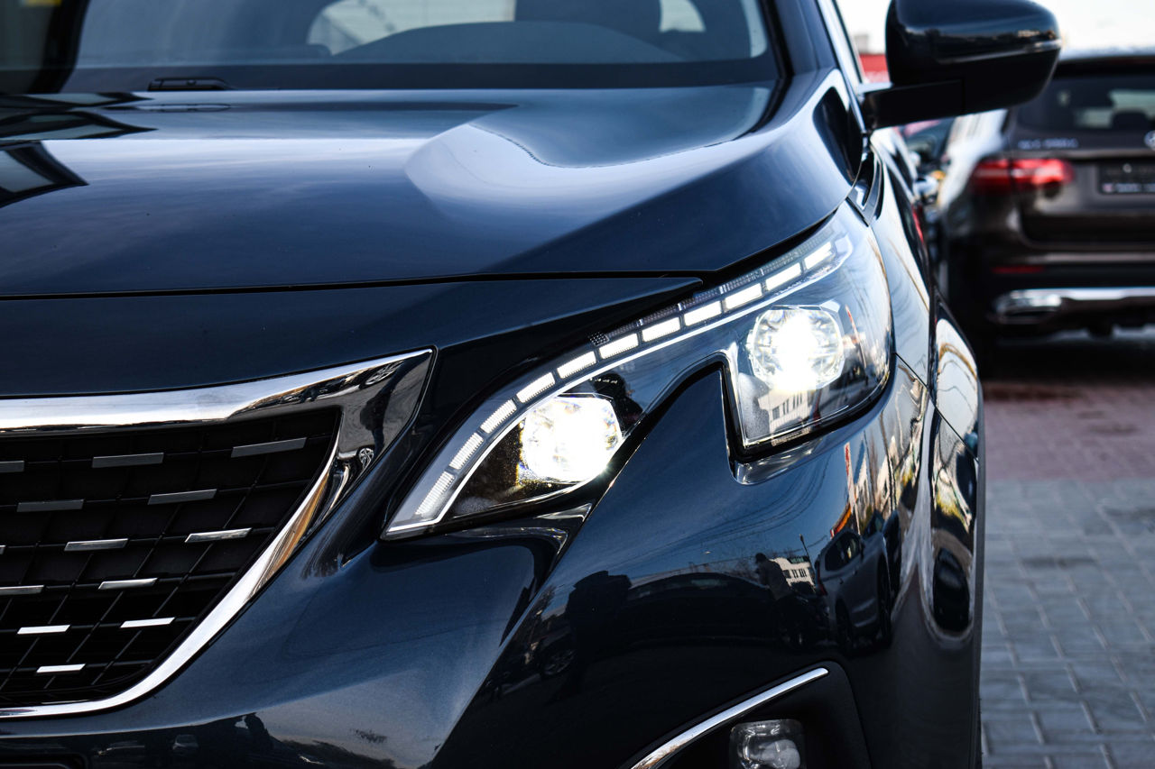 Peugeot 5008 foto 17