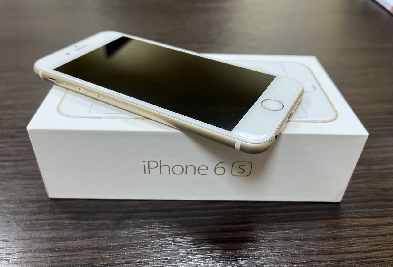 iPhone 6S, Gold 16Gb