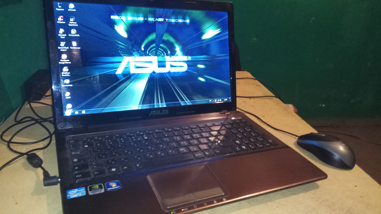 Asus игровой, i 7 ,ram 8 ddr3 ,hdd 500 gb ,video :GeForse CT520MX  1gb(разгон до 3-х)HD Graphics 3000