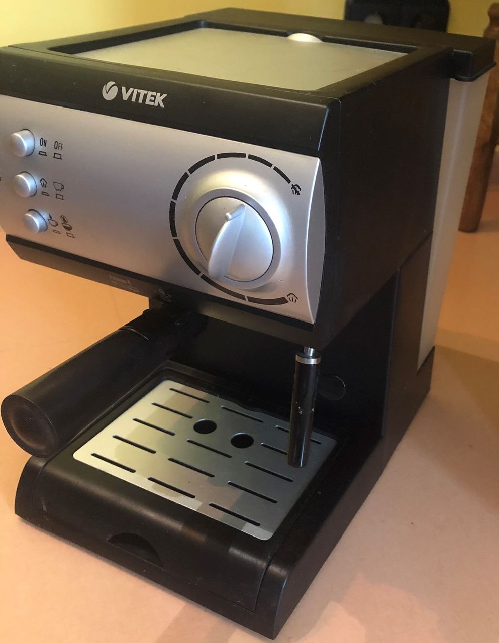 Aparat de cafea Vitek VT-1511 BK