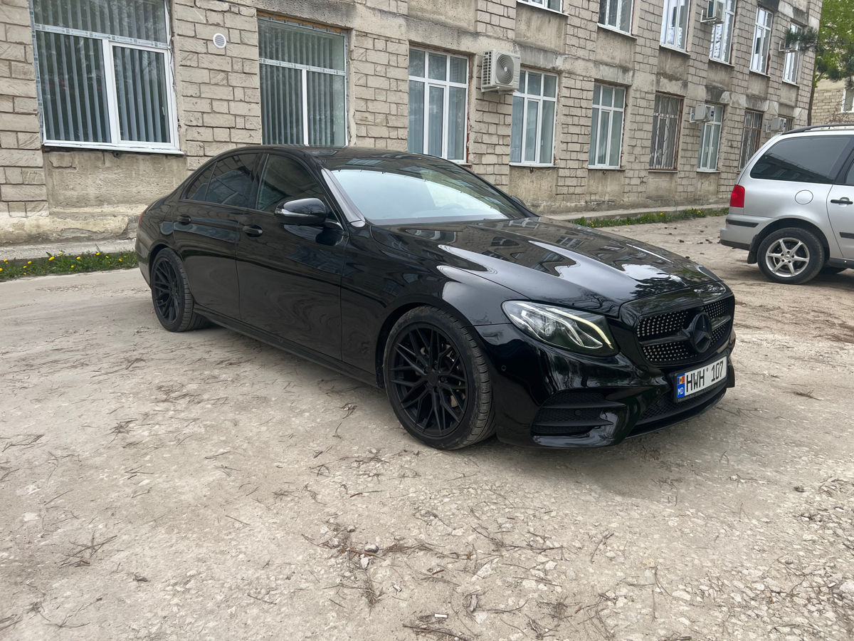 Mercedes E Class foto 4