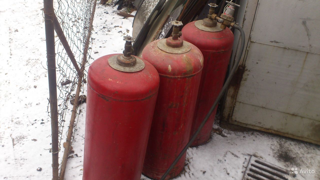 продам газовые балоны. Бричаны