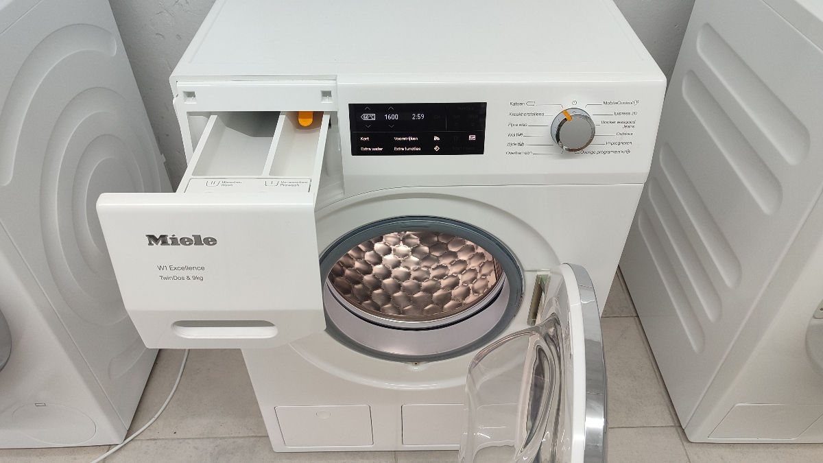 Стиральная машина Miele W1 Excellence XL фото 5