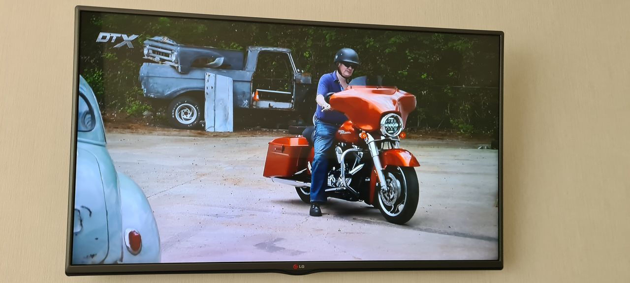 Urgent LG mare LED Smart 3D Youtube diagonala 108cm foto 2
