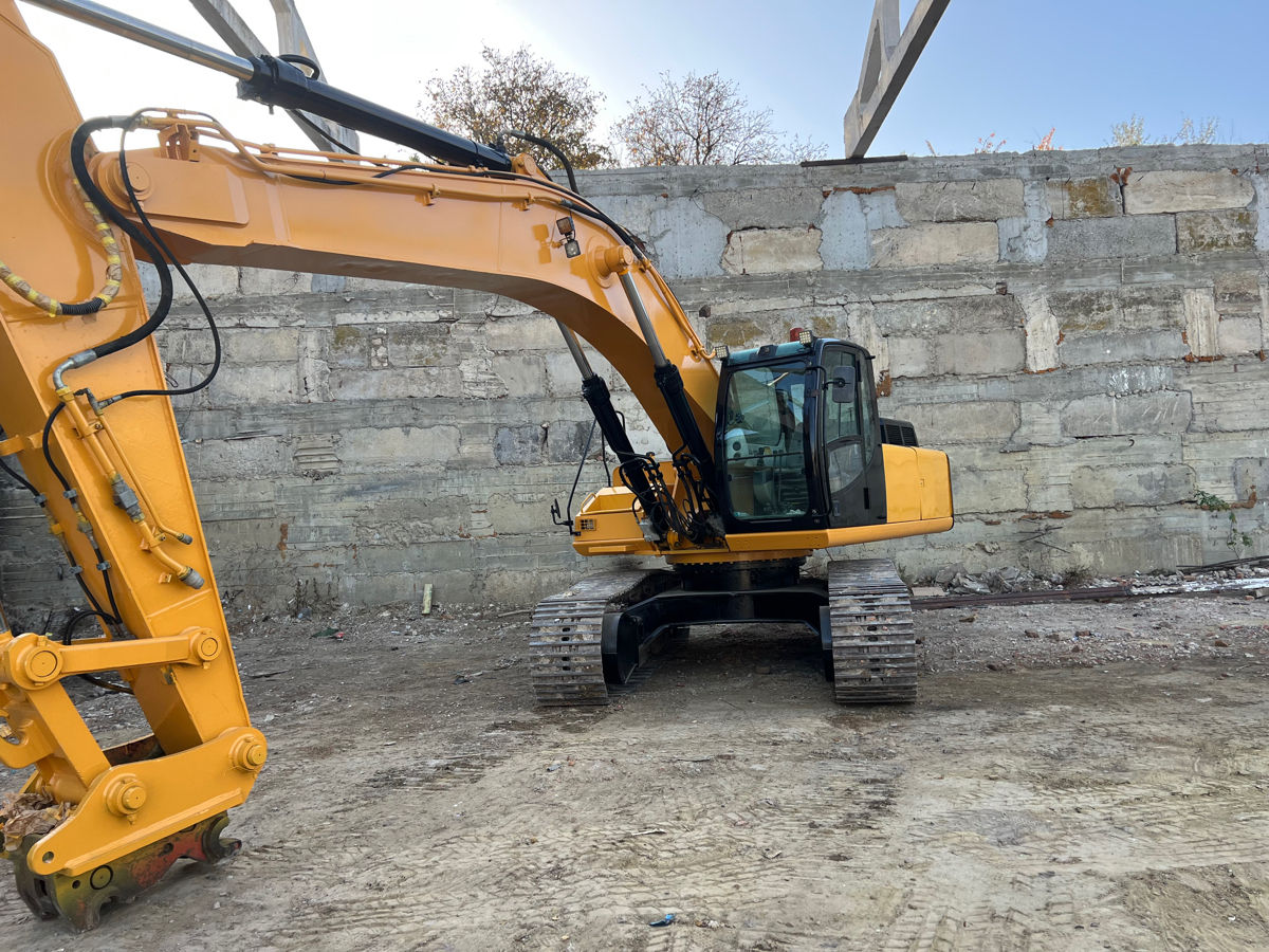 Excavator JCB JS 330 NL Senile foto 0