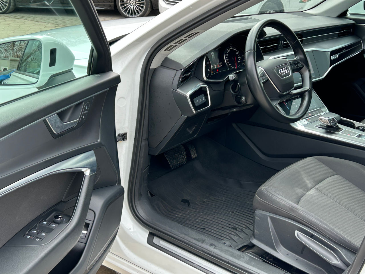 Audi A6 foto 6
