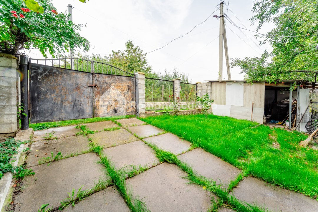 Casa de vanzare, la doar 24 km de Chișinău, lângă pădure! foto 15