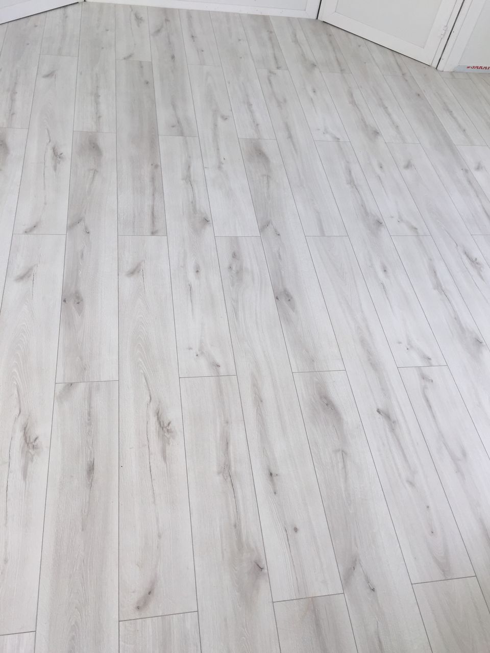 Innstalare laminat foto 4